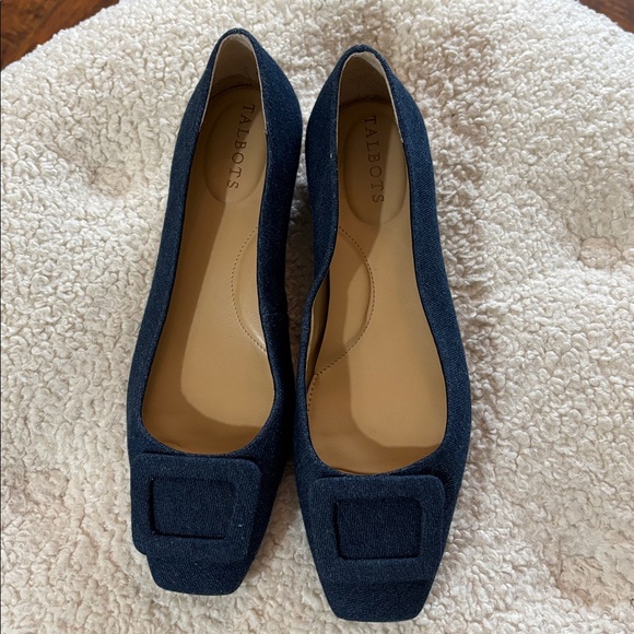 Talbots Women’s Sutton Denim Buckle Flats Sz 9M worn twice for events - Picture 3 of 6